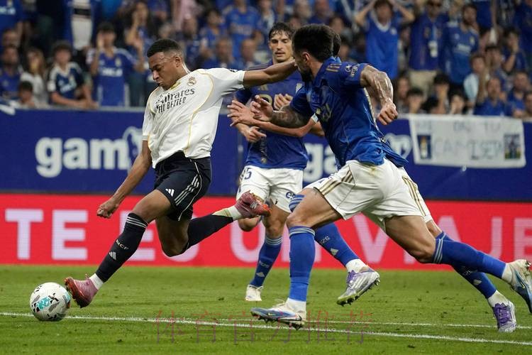 西甲西乙42队参加西甲联盟大会 皇萨欧超律师出席 西甲西乙42队参加西甲联盟大会 皇萨欧超律师出席